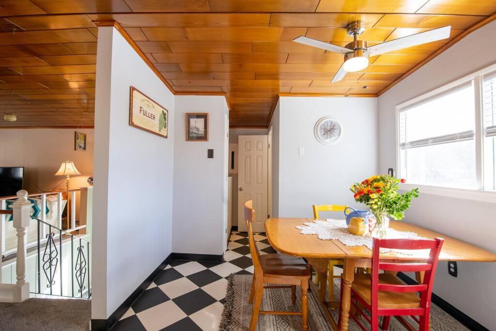 The Mint Cottage With Garden アンカレッジ エクステリア 写真